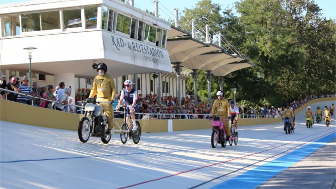 Radrennbahn